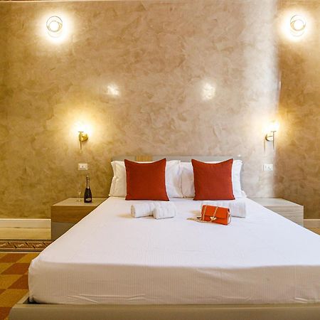 Erreggi Luxury Rooms Róma Kültér fotó