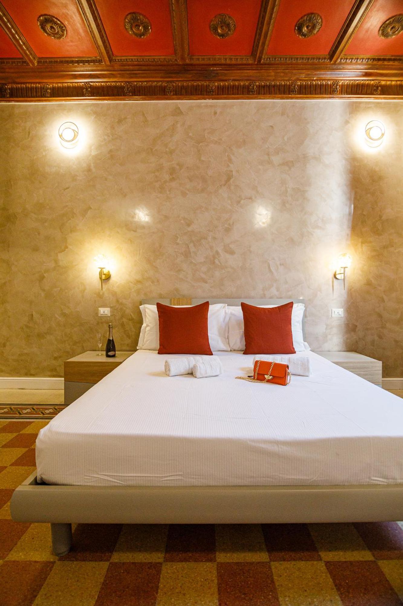 Erreggi Luxury Rooms Róma Kültér fotó